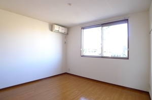 メゾン・ルミエール(東初石) 103号-5