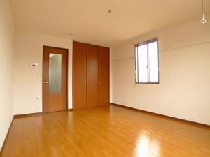 ジュネス・クラス 202号-2