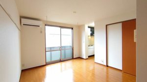 ラウム松戸 201号-2