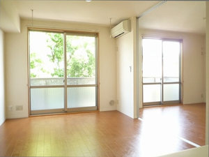 メゾン・ド・ボヌール 203号-2