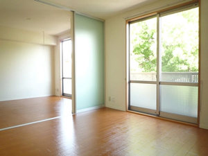 メゾン・ド・ボヌール 203号-5