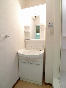 プレザントハウス 203号-8