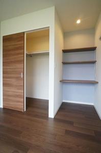 パールタウン岩田45 201号-7