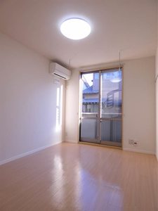 メゾンエトワール 102号-2