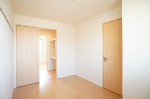 ウイングコートⅠ 203号-8