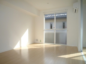 ラ・シェール 202号-3