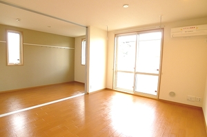 アミューズコート 101号-3