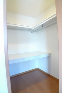 アミューズコート 202号-5