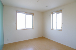 サニーヴィレッジ参番館 201号-5