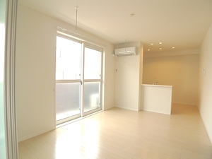 スカイブランドール 302号-3