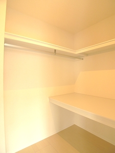 スカイブランドール 302号-6