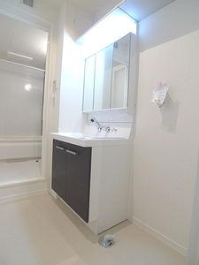 スカイブランドール 302号-8