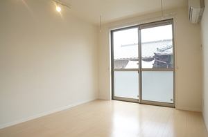 クローバーハウス 201号-10