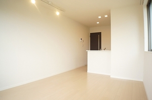 クローバーハウス 203号-10