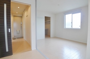 フェアリーコート弐番館 204号-4