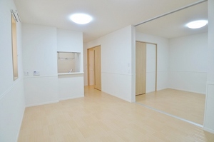 Ｙ’ｓ　Ｇａｒｄｅｎ愛宕 101号-2