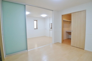 Ｙ’ｓ　Ｇａｒｄｅｎ愛宕 101号-4