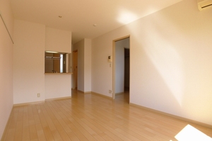 サンモール佐倉 201号-3