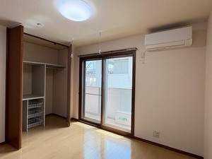 ヴィラ・イーストＢ 201号-6