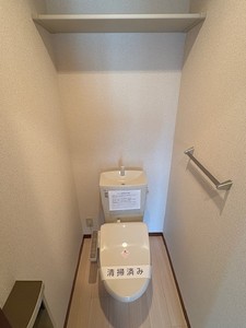 ヴィラ・イーストＢ 201号-7