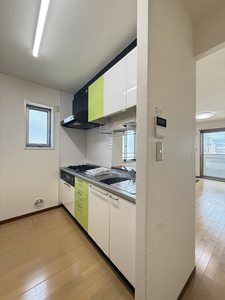 ヴィラ・イーストＢ 301号-7