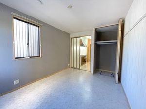 カーサ彩峰A・B 102号-2
