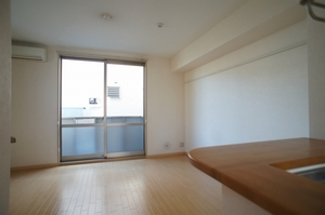 シャーメゾンＴ 102号-2