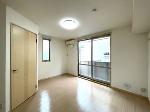 シャーメゾンT 203号-2