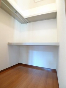 シャーメゾン 201号-5