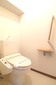 ウェスタリア太田 102号-8