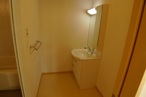 ボー・セジュールⅢ番館 206号-7