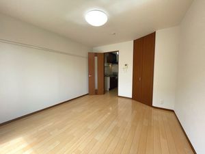 クロエ請西S棟 102号-5