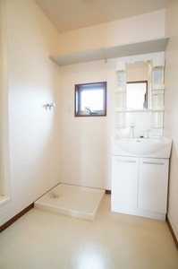 ジュネス弐番館 201号-9