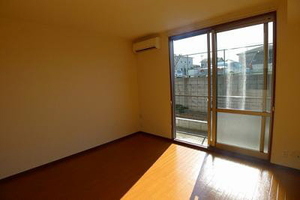 グランドゥール桜木Ⅰ 102号-2