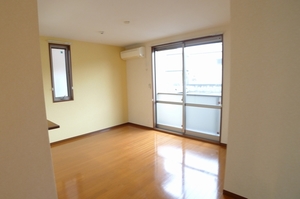 サザンクロス参番館 101号-2