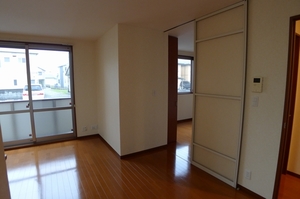 サザンクロス参番館 101号-4