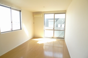 シャーメゾンほたる野　Ｃ棟 101号-2