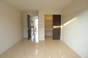 グランシャリオ 102号-2