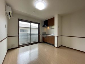 敬愛マンション 205号-2