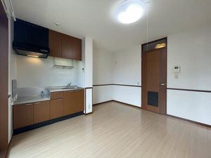 敬愛マンション 205号-3