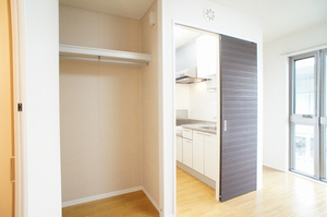 ヴィルヌーヴ 201号-5