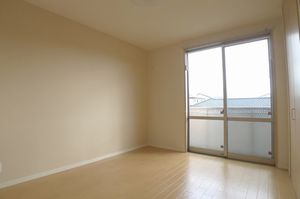 フランボワーズ請西東Ａ棟 201号-5