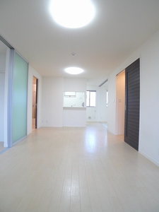 フリーダム樹 201号-3