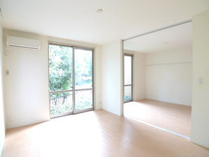 シャルムメゾンＡ・Ｂ 101号-2