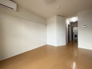 Ｂ，エトワール１８ 203号-3