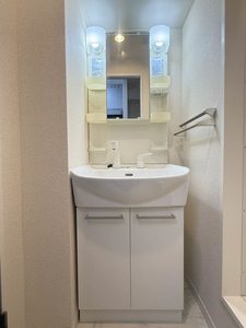 Ｂ，エトワール１８ 203号-8