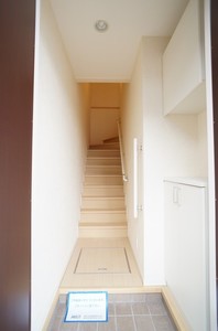 グラン・シャリオ A棟 203号-9