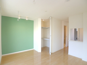 エバーグリーンＡ 203号-2