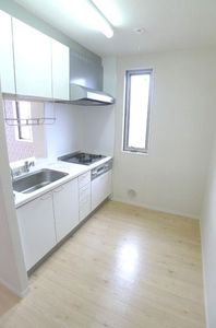 ヴィラⅡ番館 201号-7