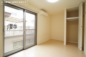 レジデンシャルコートゆりの木 102号-2